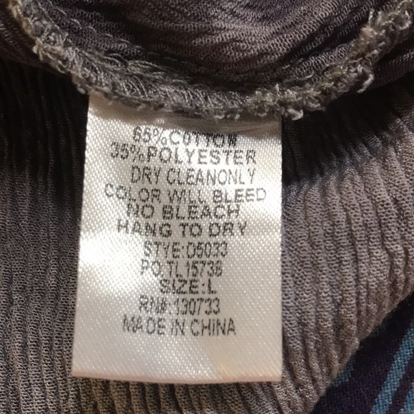Umgee Women’s Tank Top in Gray Tie Dye Size L Slinky Fabric for layering - Picture 10 of 10